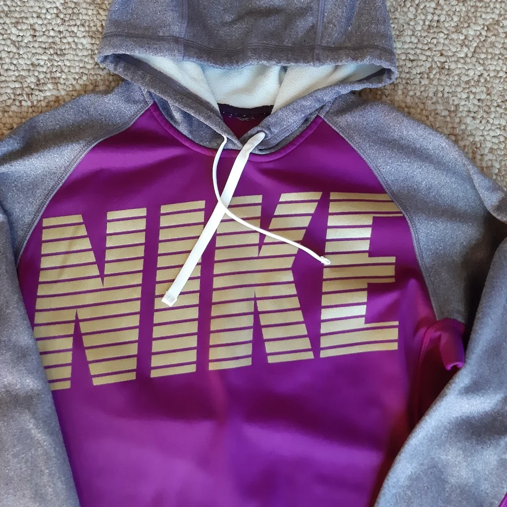 Nike Therma Fit Hoodie size Small - Picture 7 of 16